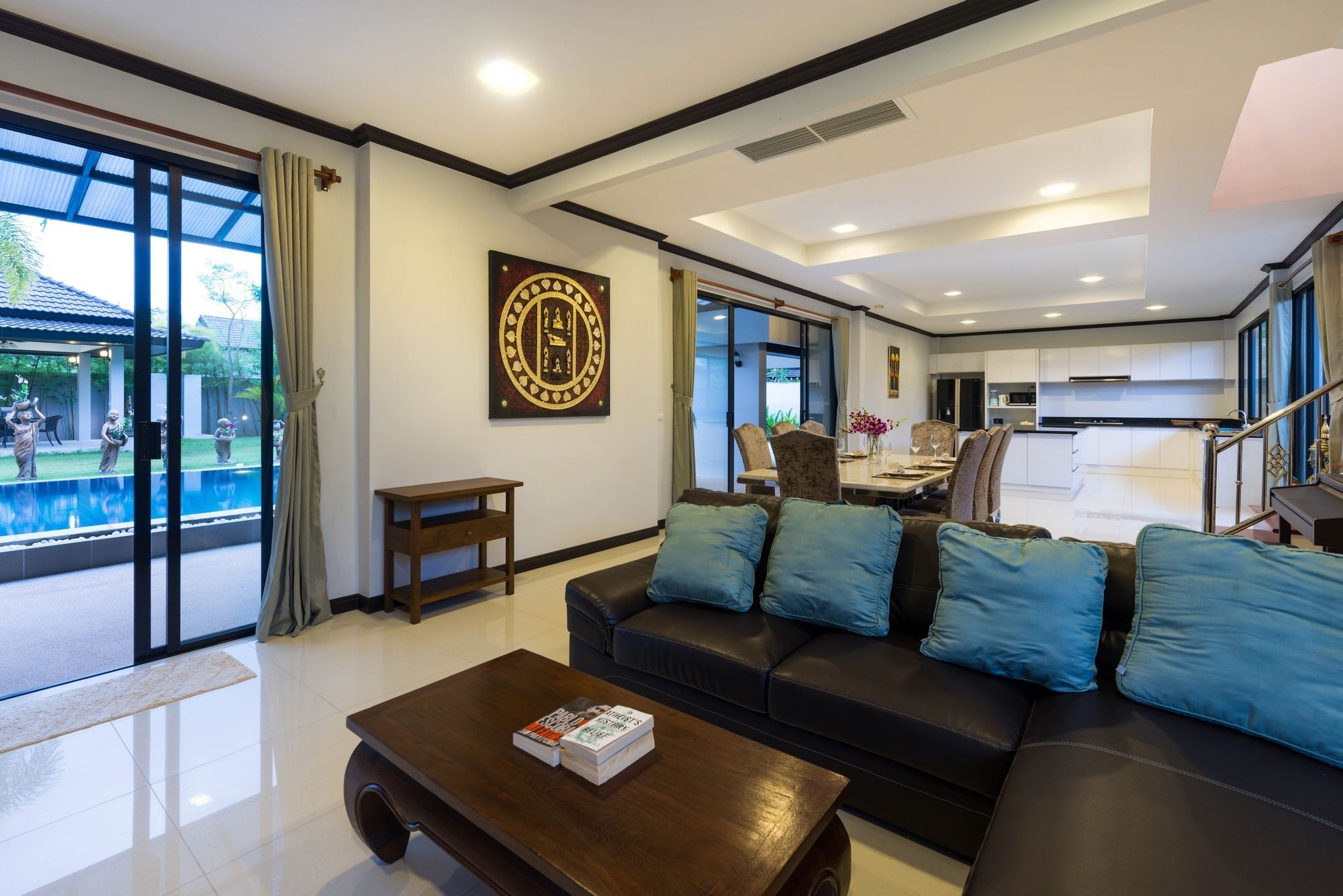 Grand Villa Luxury Beyond Phuket Exterior photo